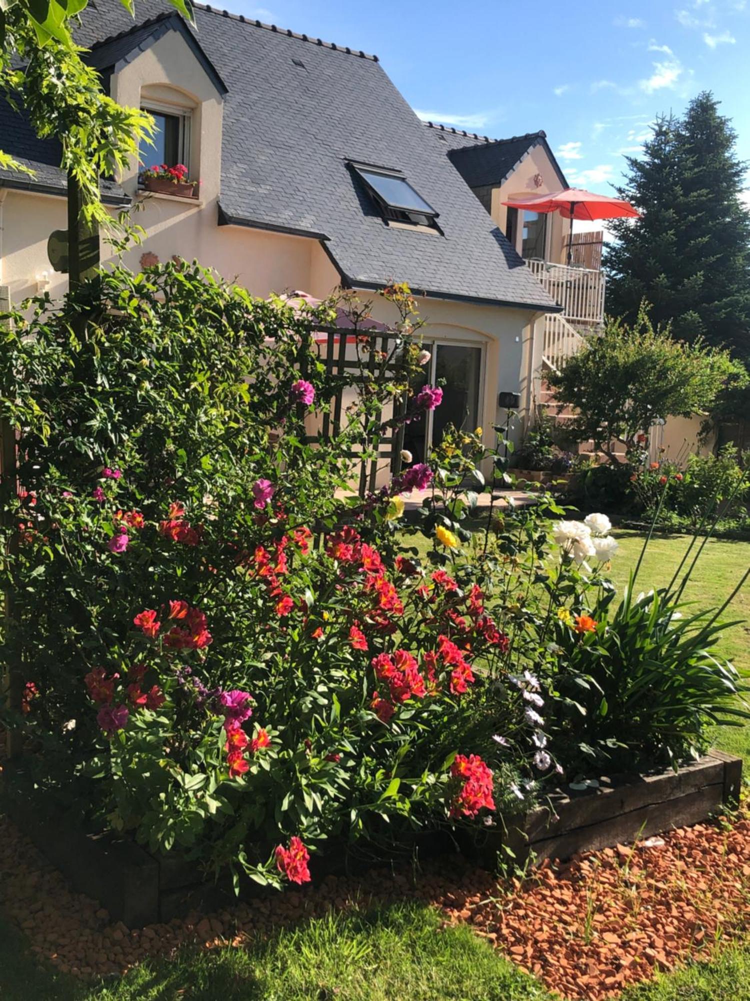 Villanna Saint Anne-dʼAuray Exteriér fotografie
